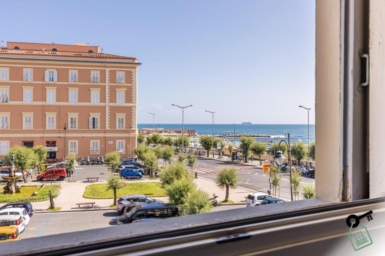Hotel Rooms Ливорно Экстерьер фото